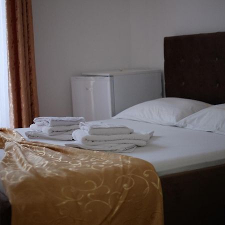 Molla Apartments Улцинь Екстер'єр фото