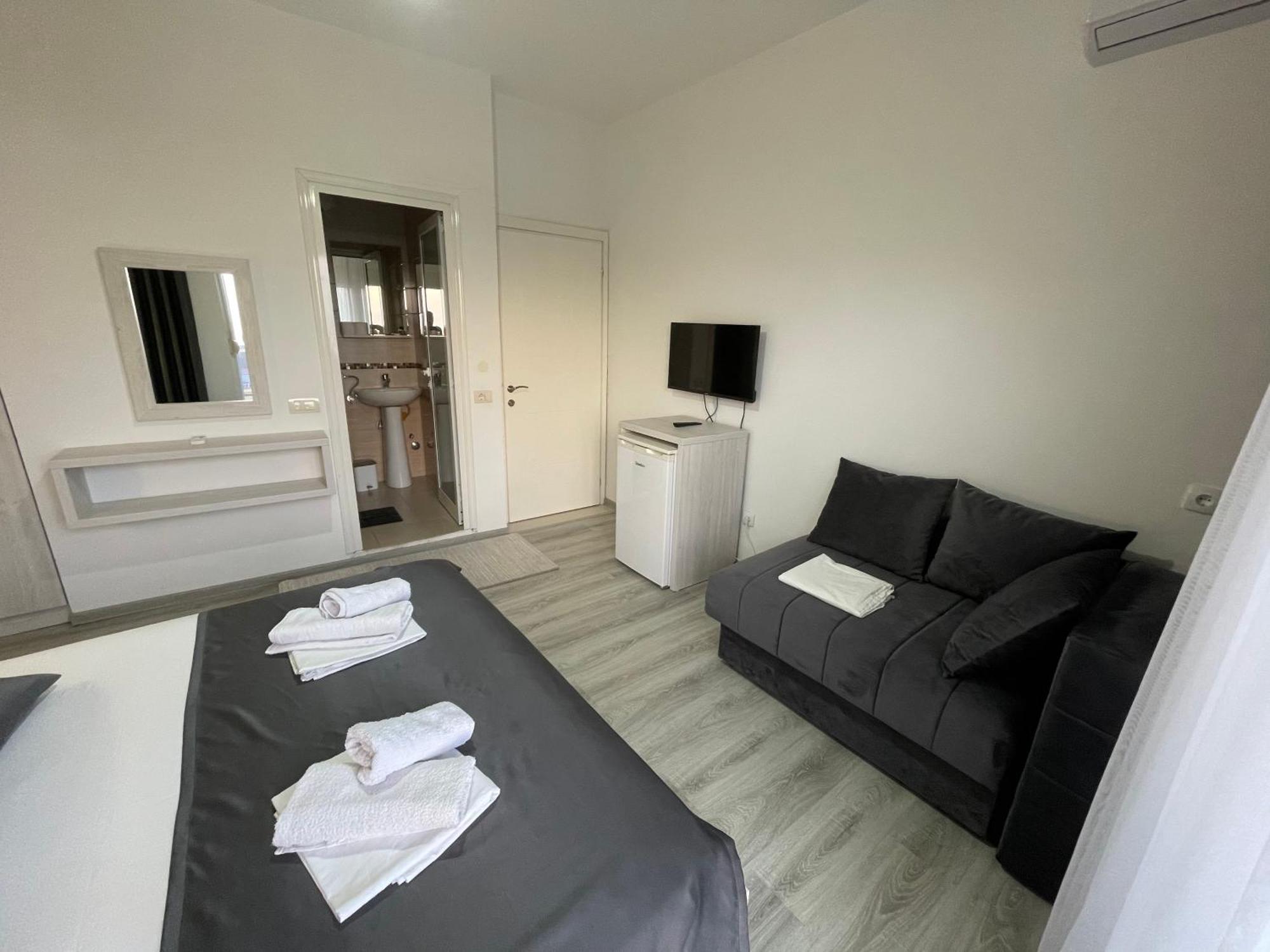 Molla Apartments Улцинь Екстер'єр фото