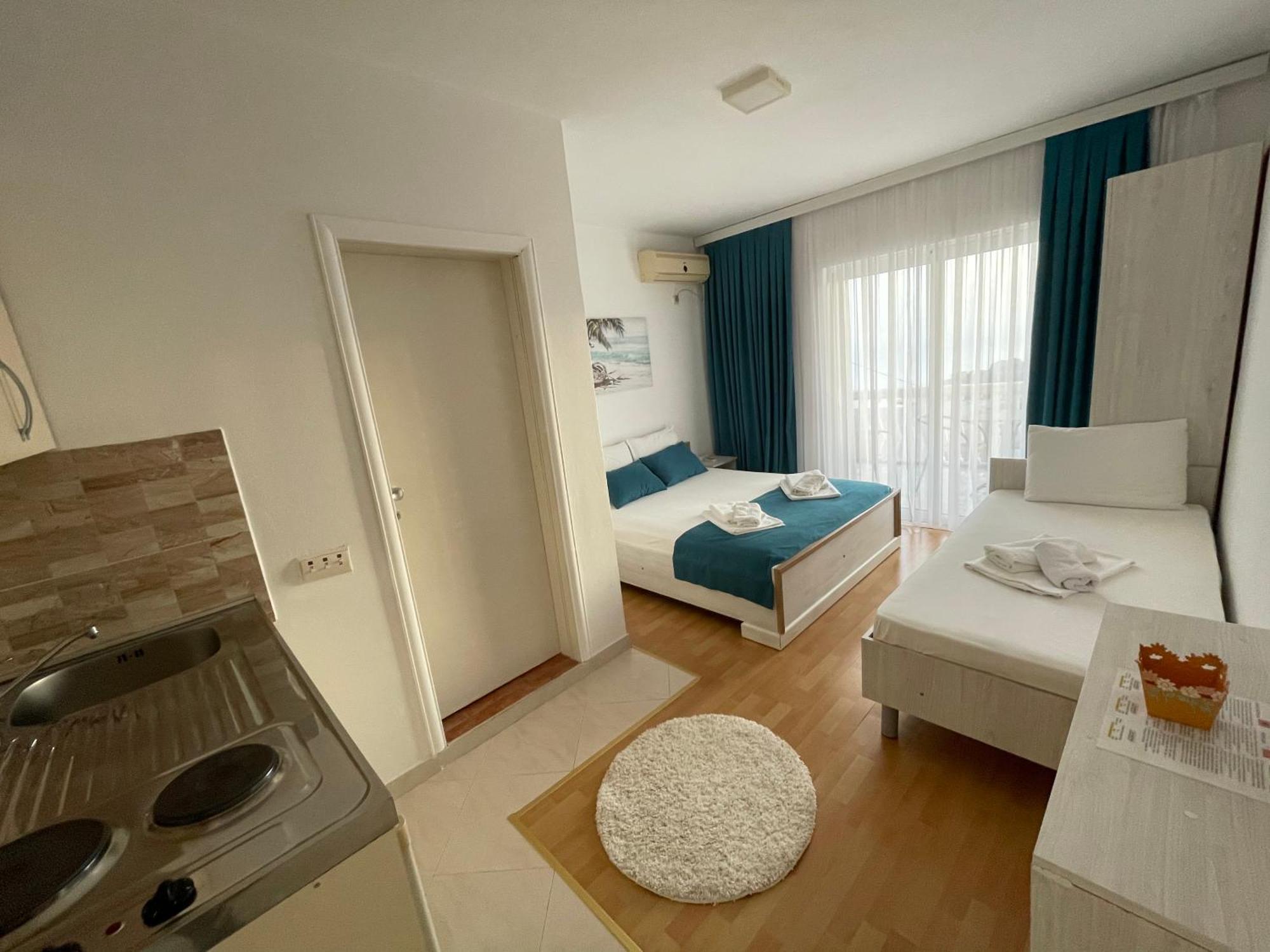 Molla Apartments Улцинь Екстер'єр фото