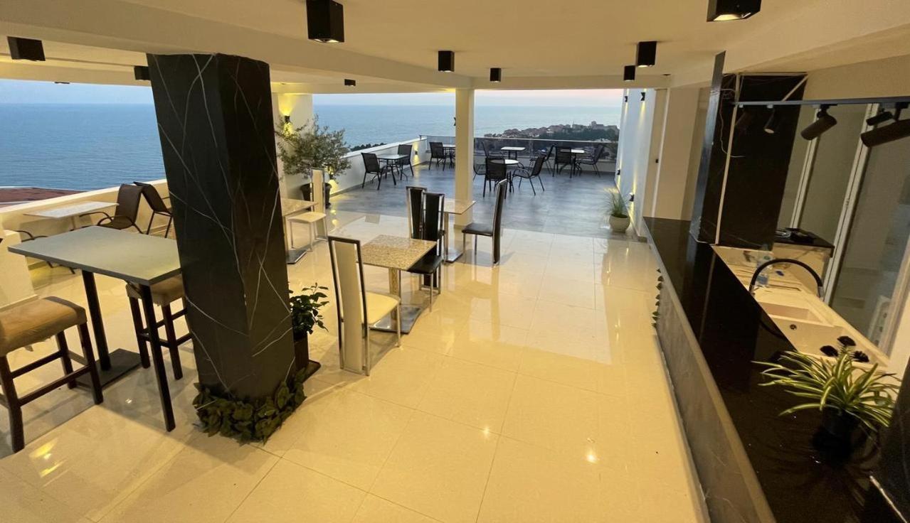 Molla Apartments Улцинь Екстер'єр фото